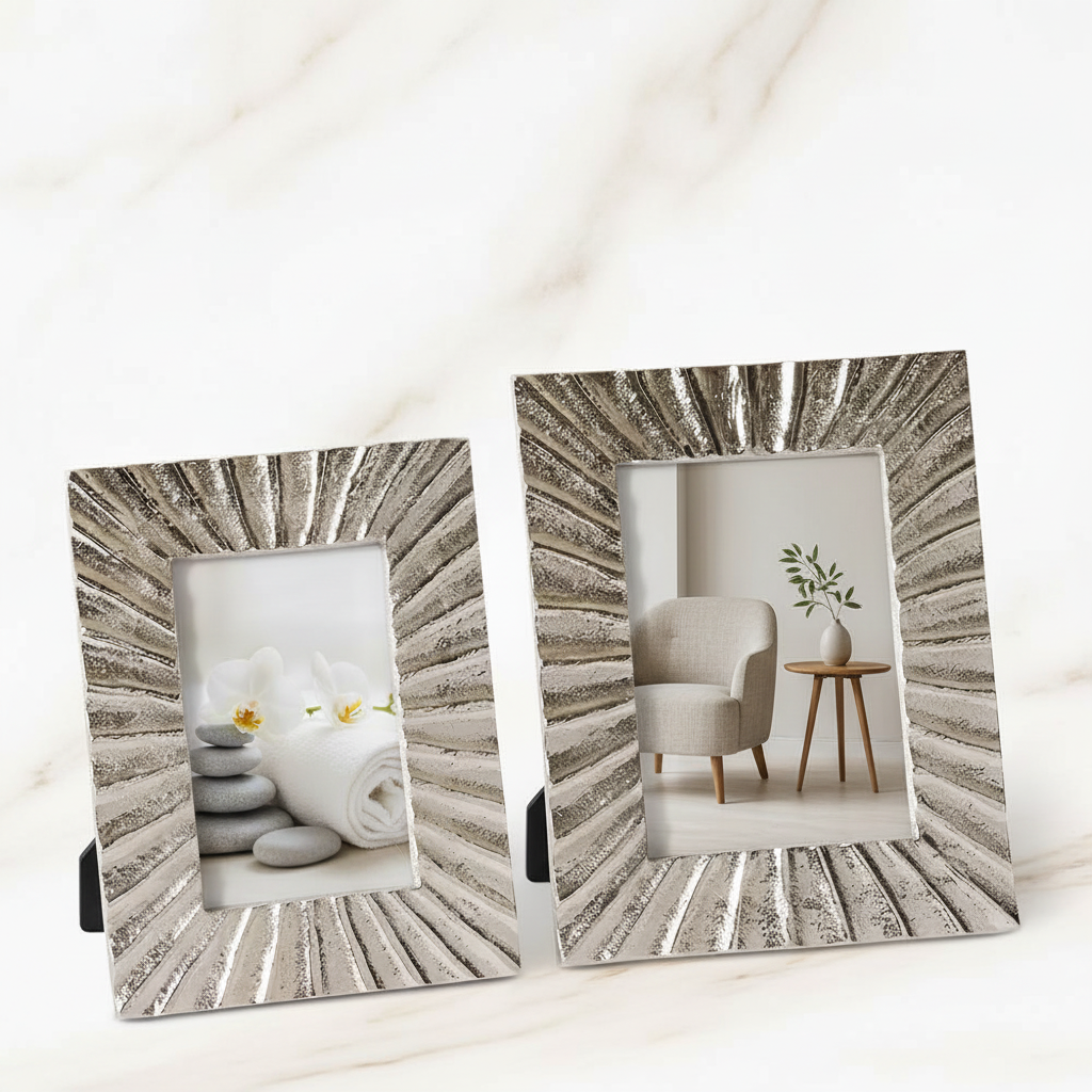 Hutchings Photo Frame