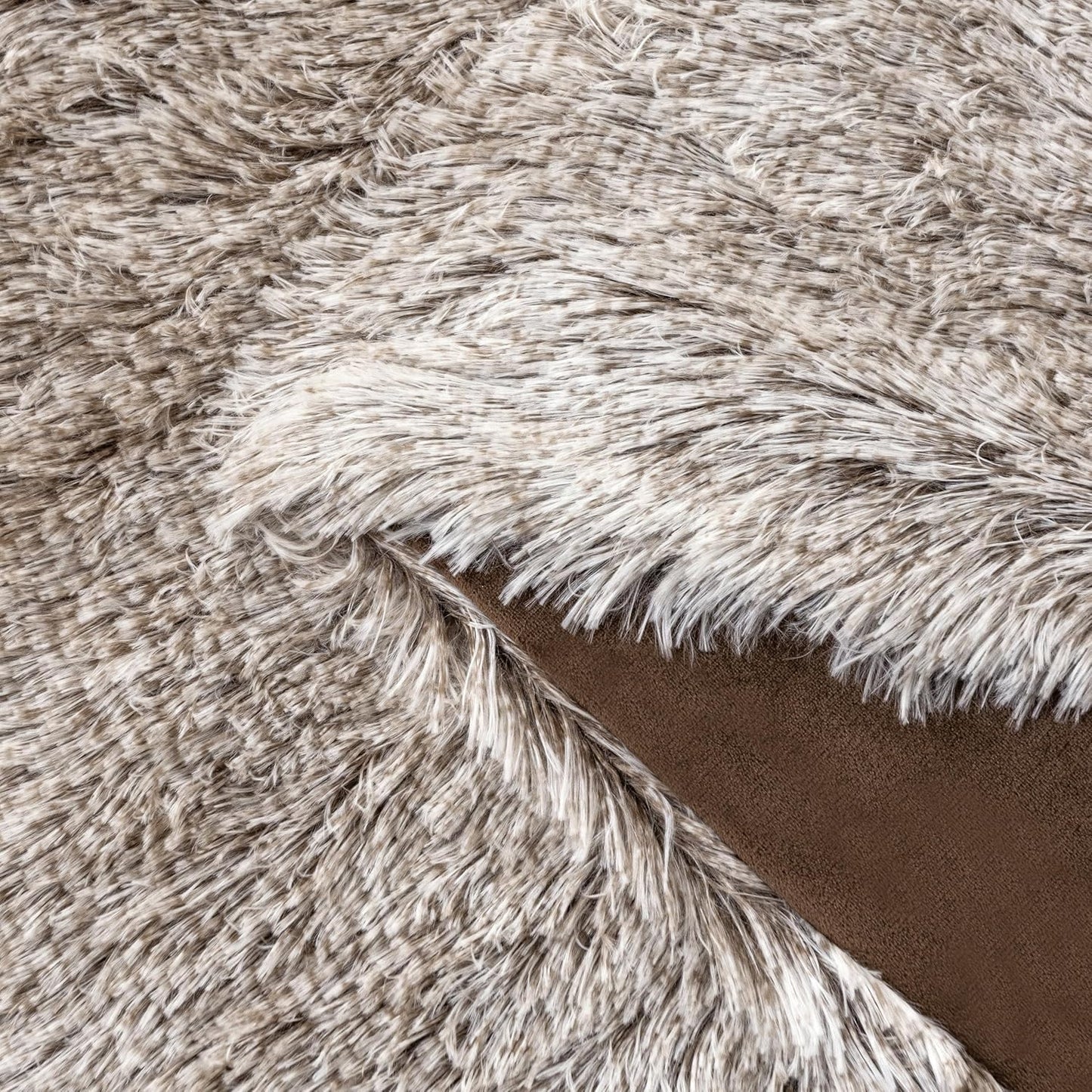 Luxe Faux Fur Throw Blanket - Chestnut